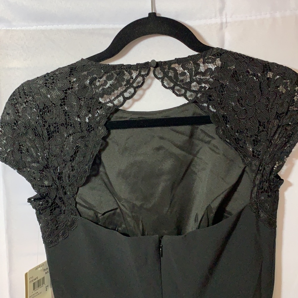 ⭐️ Aidan Mattox LBD black dress lace sleeve open back - Picture 6 of 10